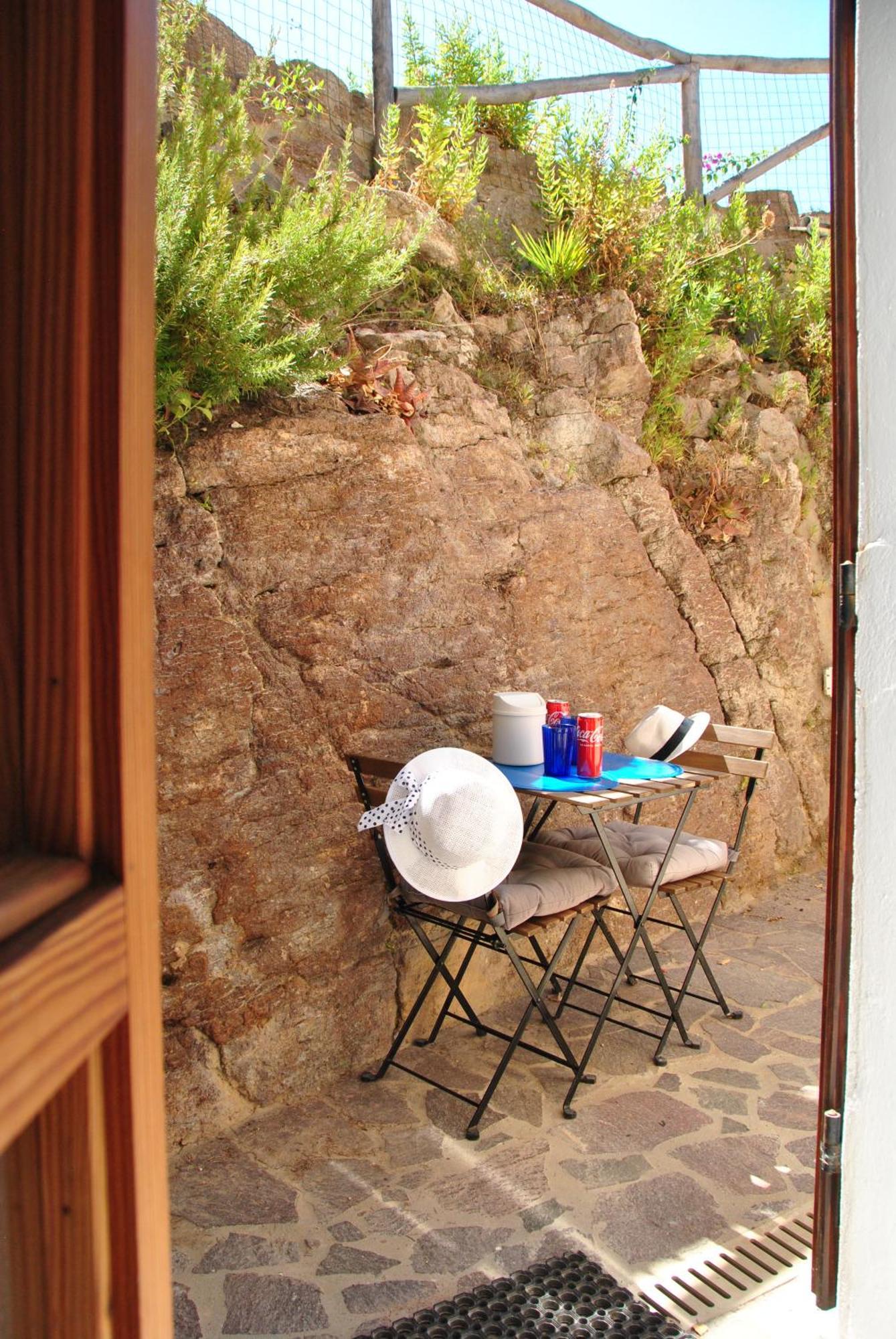 Casa Vacanze Casti - 41 Calasetta Esterno foto